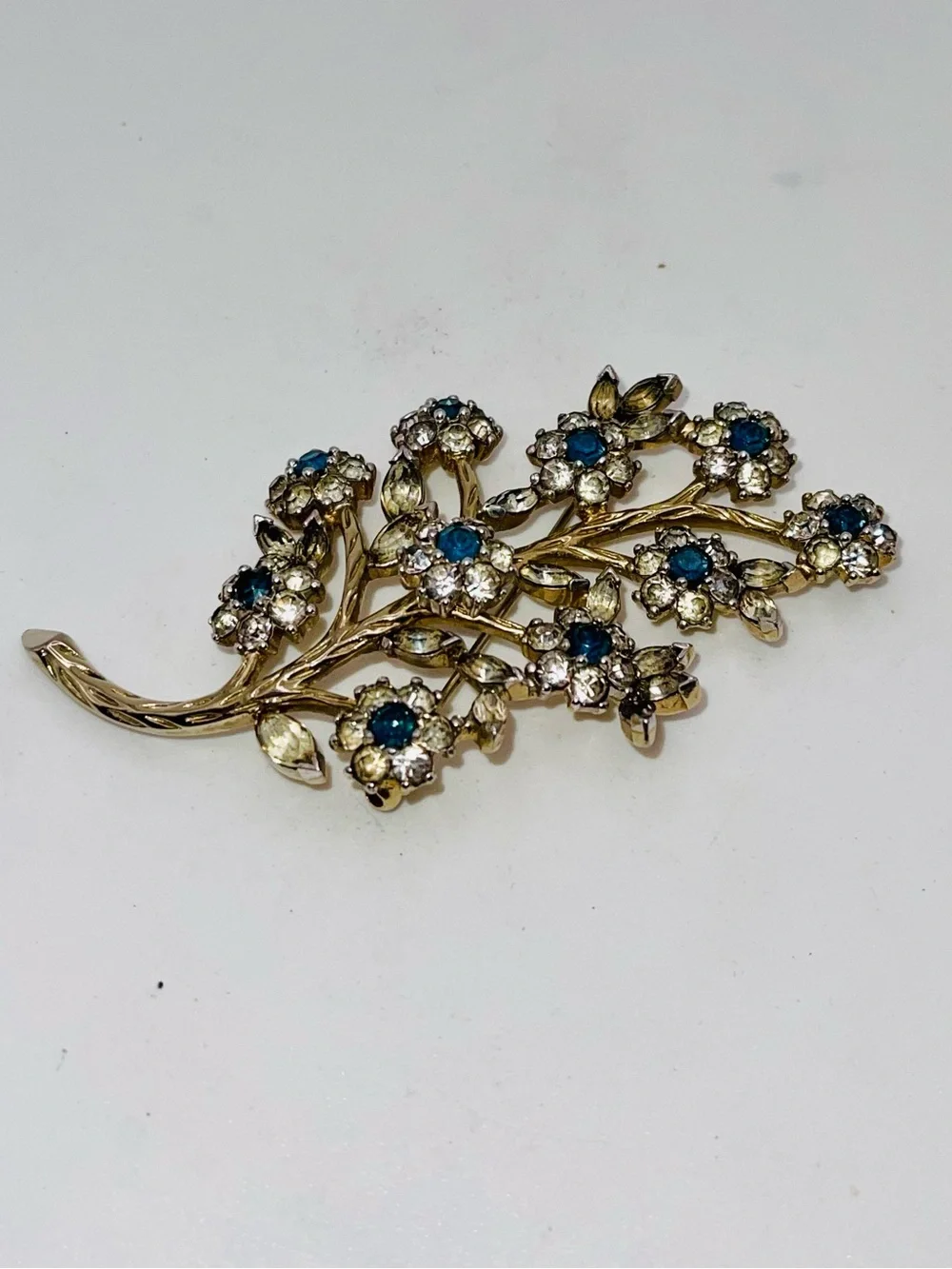 Exquisite Vtg Signed JOMAZ Joseph Mazer Floral Rhinestone Brooch 1950s Estate Pc - Picture 8 of 14